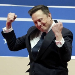 LongPort - 审核中的网友