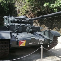 LongPort - 半金属外壳