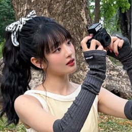 LongPort - 电车就是特斯拉