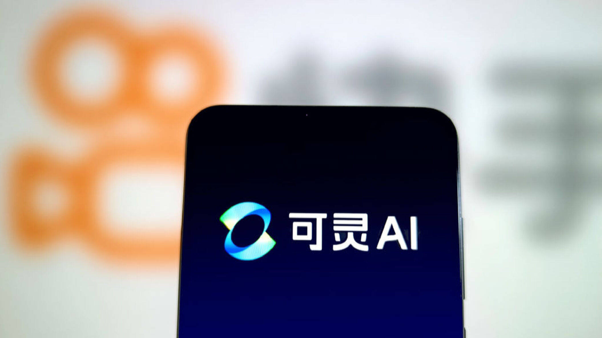 商业化变现驶入快车道，快手可灵AI何以持续亮眼？-锋巢网