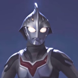 ウルトラマン
