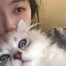 LongPort - 女大小姐姐