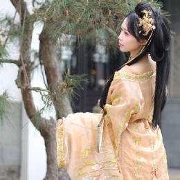 LongPort - 杭州小姐姐