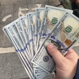 LongPort - DoubleCheeseburger