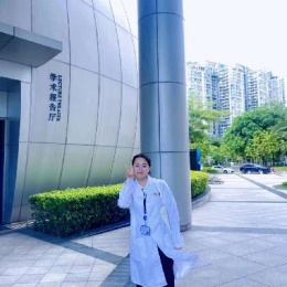 LongPort - 夜里看海