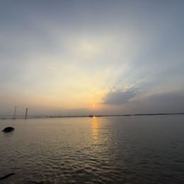 LongPort - 踏浪奔袭