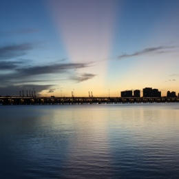 LongPort - 军救我啊