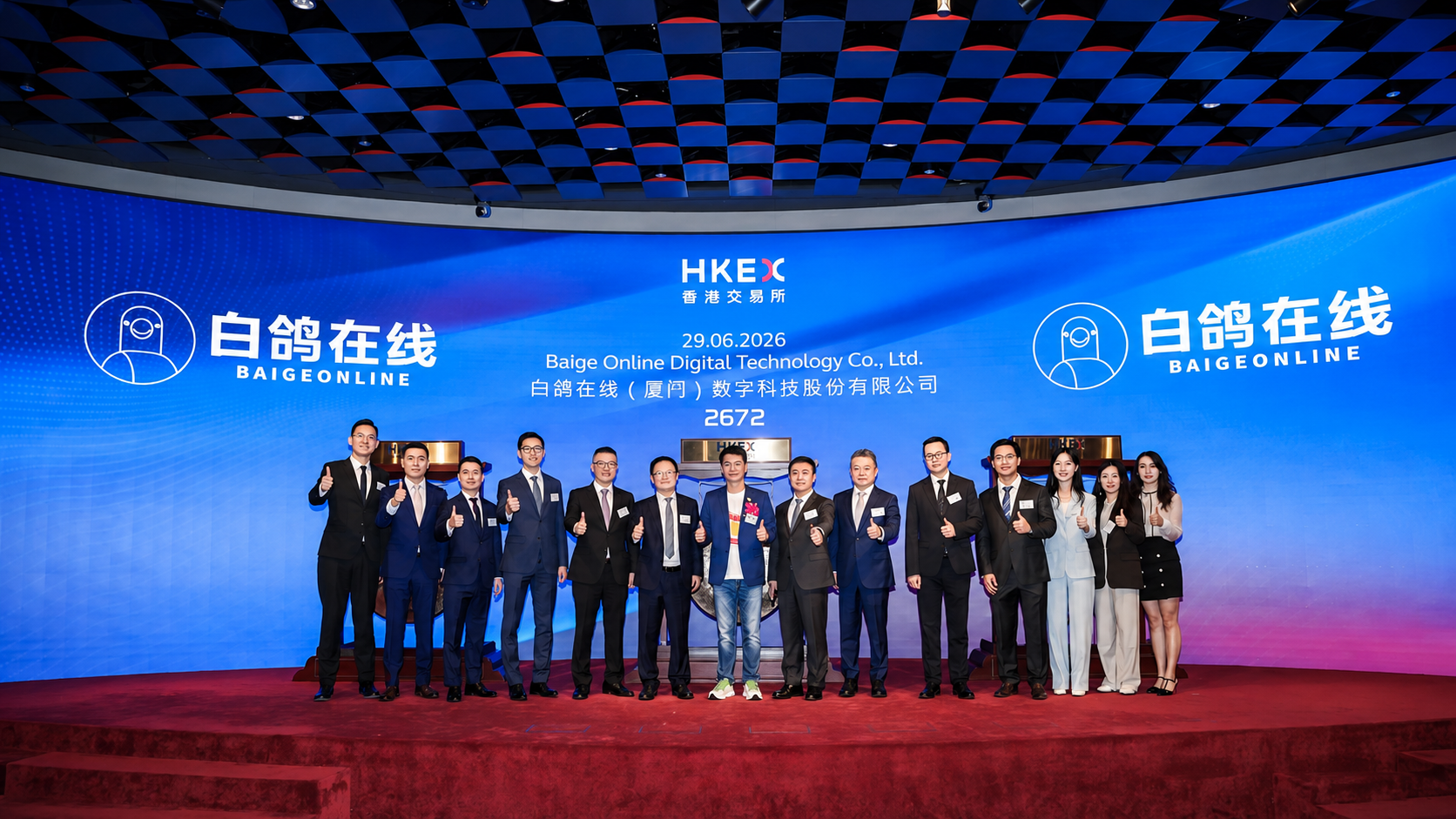 图片 1，共 12 张