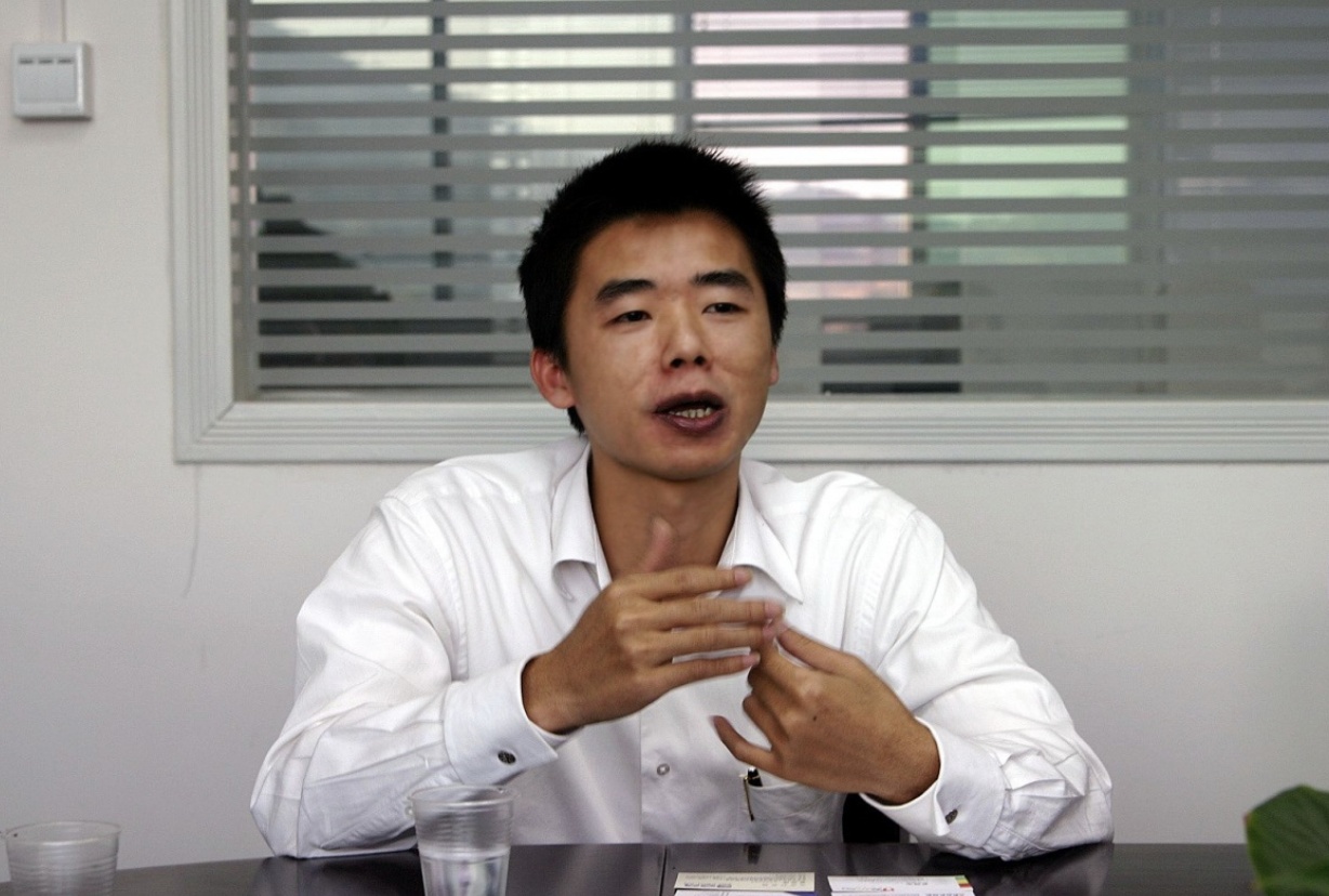 马云没能“拯救” 黄章，魅族还是“卖身” 了- Longbridge